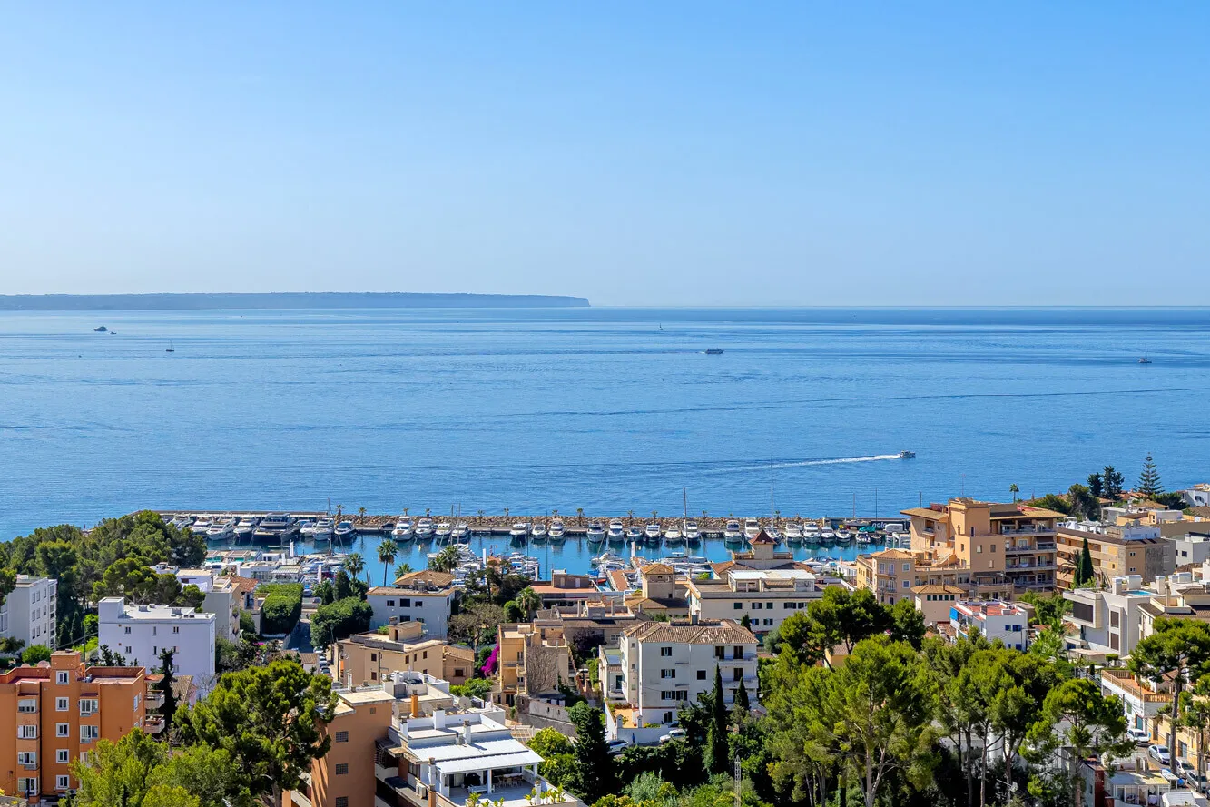 Exclusive penthouse with panoramic sea views of Sant Agusti, Palma de Mallorca