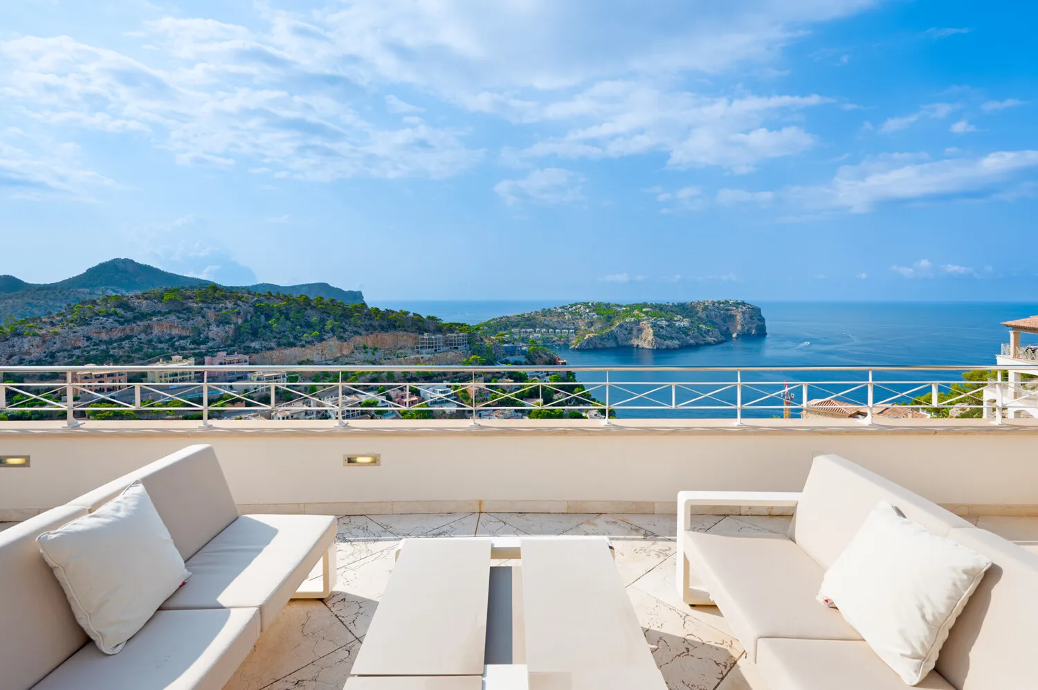 Exclusive penthouse with breathtaking views in Port d’Andratx, Port d'Andratx